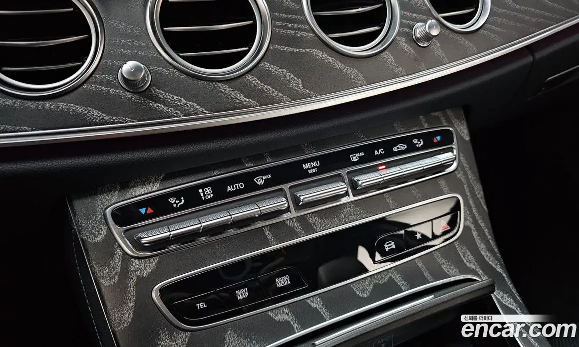 Mercedes-Benz E-Class 2022 2.0 автомат (гидро), фото 25