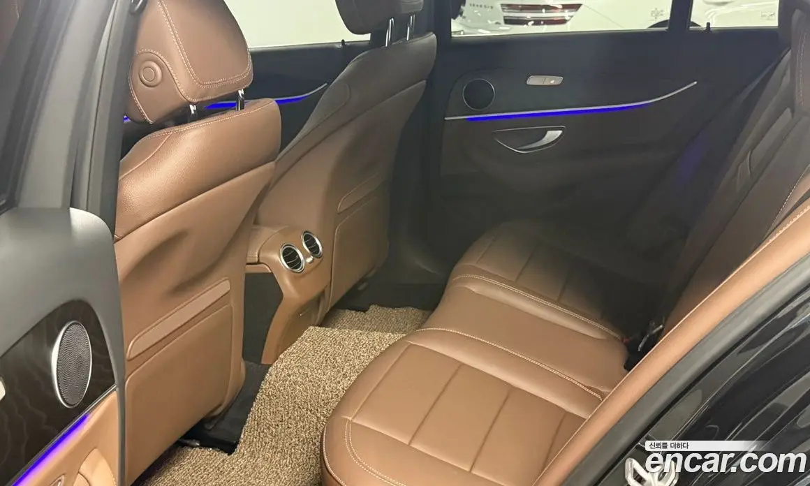 Mercedes-Benz E-Class 2023 2.0 автомат (гидро), фото 7 Mercedes-Benz E-Class 2023 2.0 автомат (гидро), фото 7