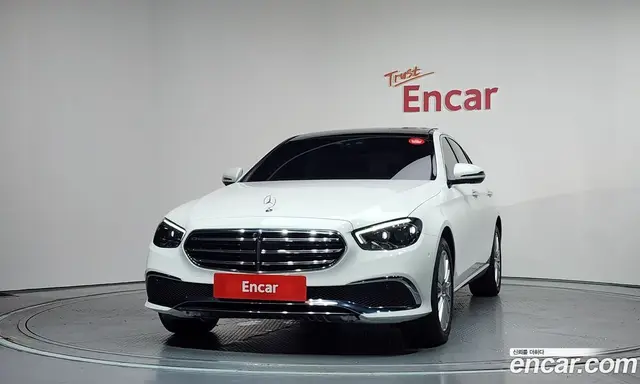 Mercedes-Benz E-Class 2023 2.0 автомат (гидро), миниатюра 3 Mercedes-Benz E-Class 2023 2.0 автомат (гидро), миниатюра 3