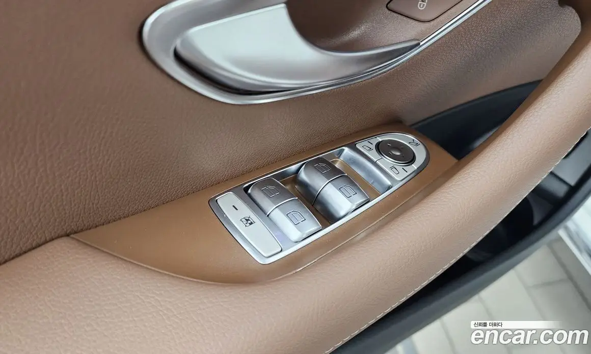 Mercedes-Benz E-Class 2023 2.0 автомат (гидро), фото 30 Mercedes-Benz E-Class 2023 2.0 автомат (гидро), фото 30