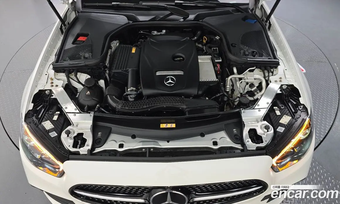 Mercedes-Benz E-Class 2023 2.0 автомат (гидро), фото 5 Mercedes-Benz E-Class 2023 2.0 автомат (гидро), фото 5