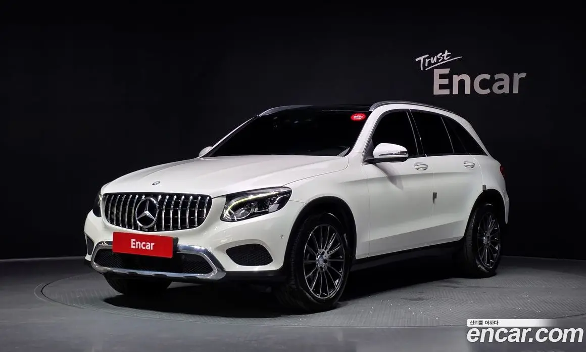 Mercedes-Benz GLC-Class 2017 2.1 автомат (гидро), фото 1 Mercedes-Benz GLC-Class 2017 2.1 автомат (гидро), фото 1