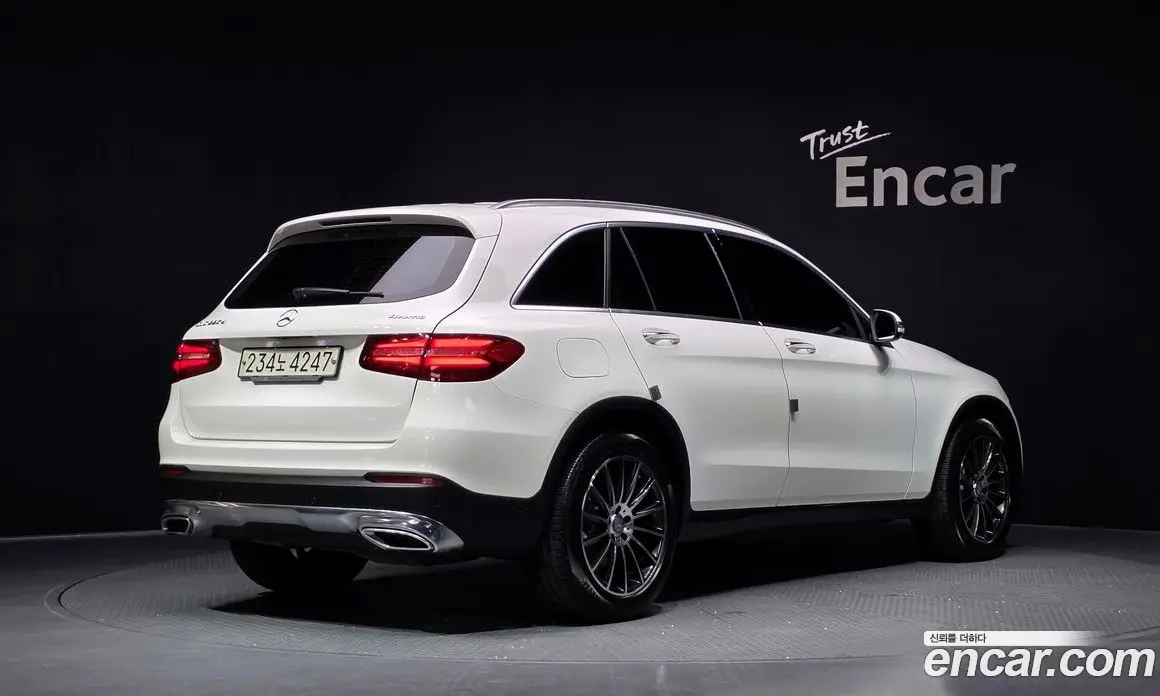 Mercedes-Benz GLC-Class 2017 2.1 автомат (гидро), фото 2 Mercedes-Benz GLC-Class 2017 2.1 автомат (гидро), фото 2