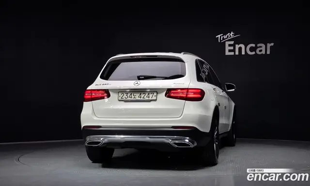 Mercedes-Benz GLC-Class 2017 2.1 автомат (гидро), миниатюра 4 Mercedes-Benz GLC-Class 2017 2.1 автомат (гидро), миниатюра 4