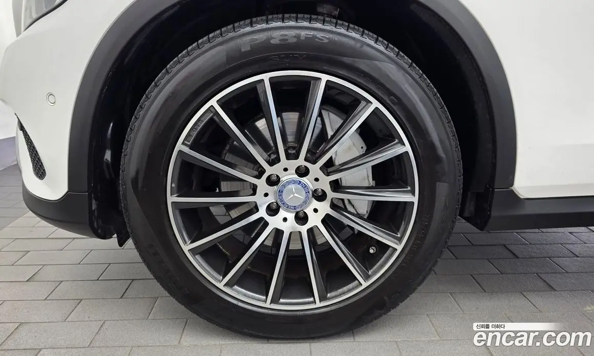 Mercedes-Benz GLC-Class 2017 2.1 автомат (гидро), фото 5 Mercedes-Benz GLC-Class 2017 2.1 автомат (гидро), фото 5