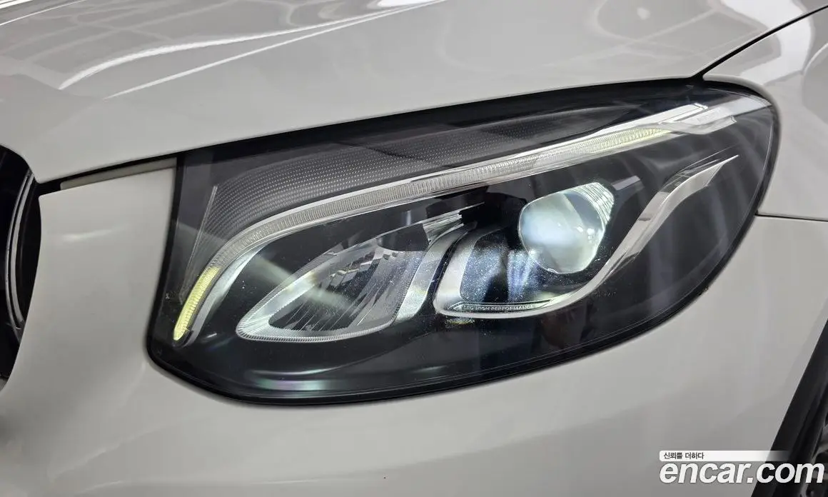 Mercedes-Benz GLC-Class 2017 2.1 автомат (гидро), фото 8 Mercedes-Benz GLC-Class 2017 2.1 автомат (гидро), фото 8