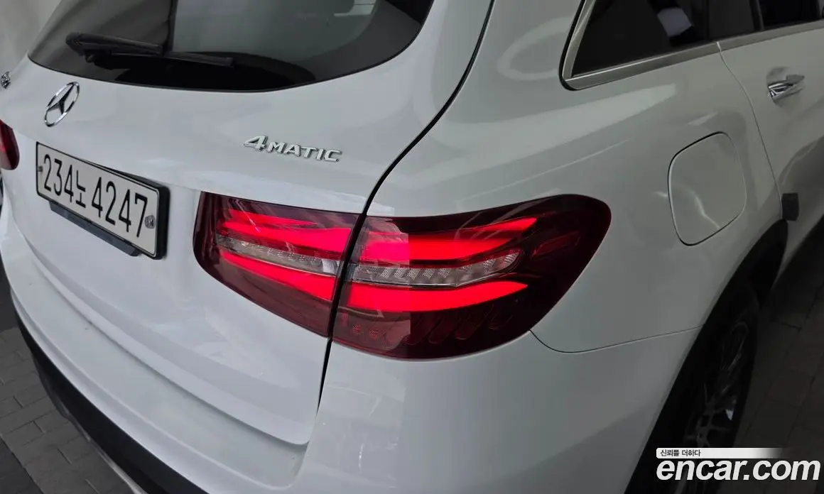 Mercedes-Benz GLC-Class 2017 2.1 автомат (гидро), фото 9 Mercedes-Benz GLC-Class 2017 2.1 автомат (гидро), фото 9