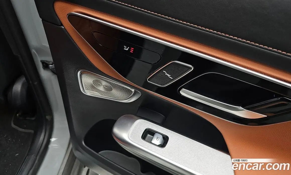 Mercedes-Benz GLC-Class 2025 2.0 автомат (гидро), фото 18