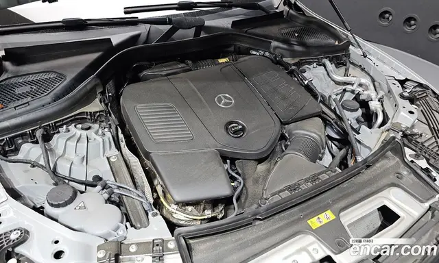 Mercedes-Benz GLC-Class 2025 2.0 автомат (гидро), миниатюра 6