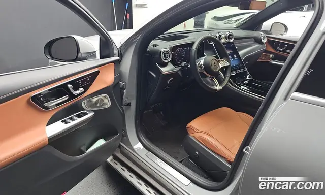 Mercedes-Benz GLC-Class 2025 2.0 автомат (гидро), миниатюра 10