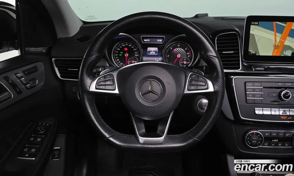 Mercedes-Benz GLE-Class 2018 3.0 автомат (гидро), фото 13 Mercedes-Benz GLE-Class 2018 3.0 автомат (гидро), фото 13