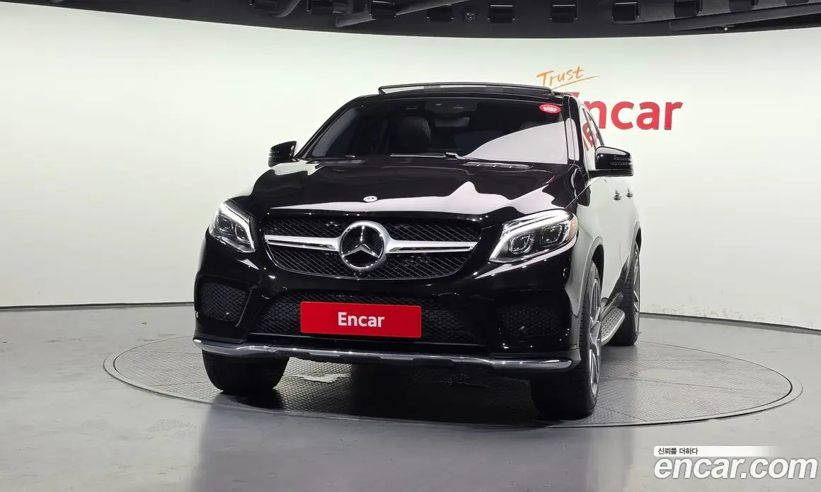 Mercedes-Benz GLE-Class 2018 3.0 автомат (гидро), фото 3 Mercedes-Benz GLE-Class 2018 3.0 автомат (гидро), фото 3