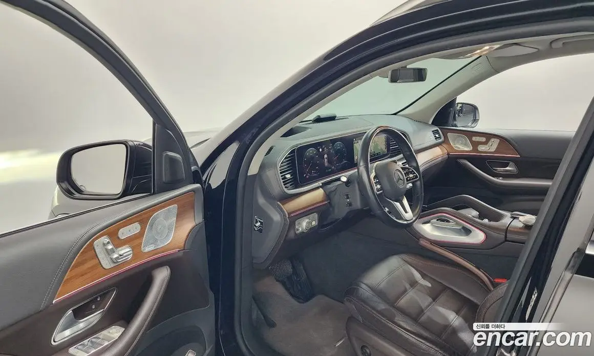 Mercedes-Benz GLE-Class 2019 3.0 автомат (гидро), фото 13 Mercedes-Benz GLE-Class 2019 3.0 автомат (гидро), фото 13
