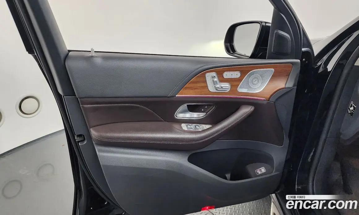 Mercedes-Benz GLE-Class 2019 3.0 автомат (гидро), фото 14 Mercedes-Benz GLE-Class 2019 3.0 автомат (гидро), фото 14