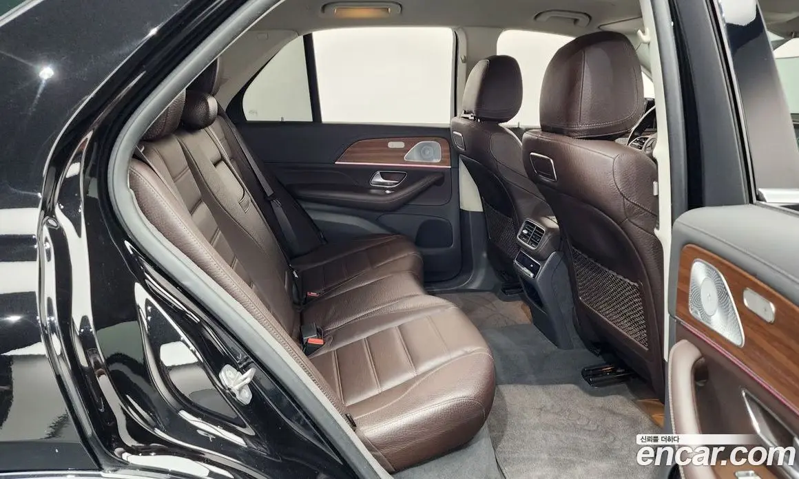 Mercedes-Benz GLE-Class 2019 3.0 автомат (гидро), фото 17 Mercedes-Benz GLE-Class 2019 3.0 автомат (гидро), фото 17