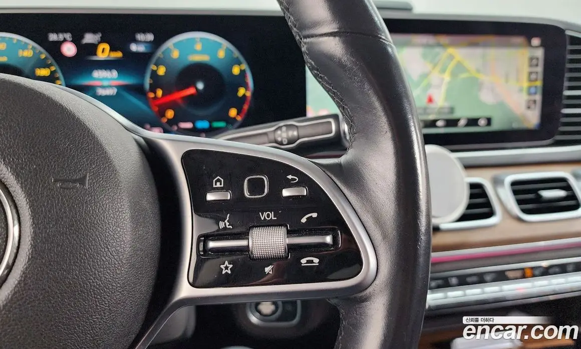 Mercedes-Benz GLE-Class 2019 3.0 автомат (гидро), фото 23 Mercedes-Benz GLE-Class 2019 3.0 автомат (гидро), фото 23