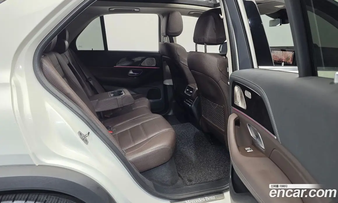 Mercedes-Benz GLE-Class 2022 2.0 автомат (гидро), фото 18 Mercedes-Benz GLE-Class 2022 2.0 автомат (гидро), фото 18