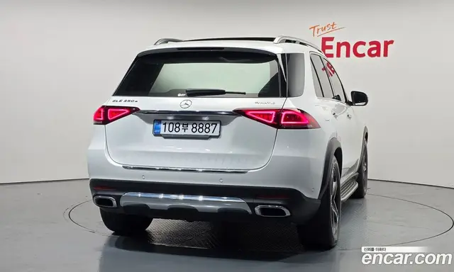 Mercedes-Benz GLE-Class 2022 2.0 автомат (гидро), миниатюра 4 Mercedes-Benz GLE-Class 2022 2.0 автомат (гидро), миниатюра 4