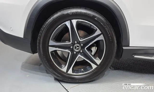 Mercedes-Benz GLE-Class 2022 2.0 автомат (гидро), миниатюра 5 Mercedes-Benz GLE-Class 2022 2.0 автомат (гидро), миниатюра 5
