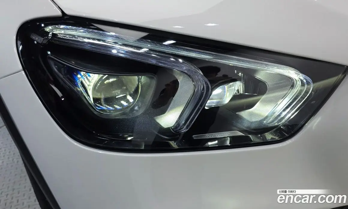Mercedes-Benz GLE-Class 2022 2.0 автомат (гидро), фото 8 Mercedes-Benz GLE-Class 2022 2.0 автомат (гидро), фото 8