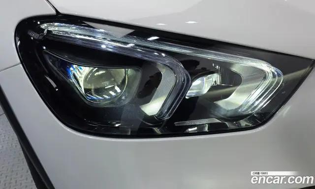 Mercedes-Benz GLE-Class 2022 2.0 автомат (гидро), миниатюра 8 Mercedes-Benz GLE-Class 2022 2.0 автомат (гидро), миниатюра 8