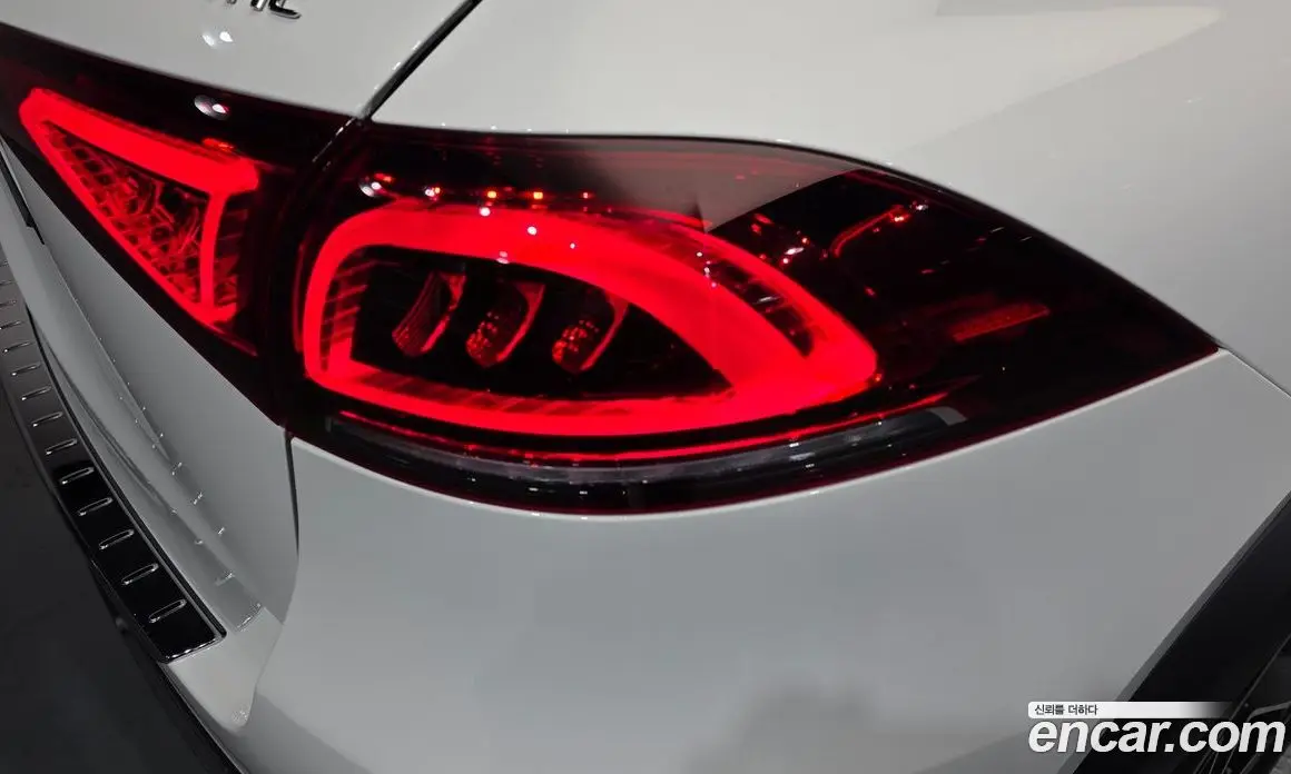Mercedes-Benz GLE-Class 2022 2.0 автомат (гидро), фото 9 Mercedes-Benz GLE-Class 2022 2.0 автомат (гидро), фото 9