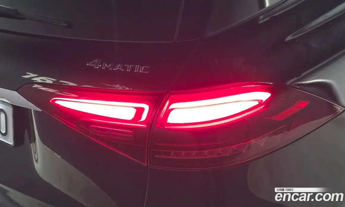 Mercedes-Benz GLE-Class 2025 2.0 автомат (гидро), фото 9 Mercedes-Benz GLE-Class 2025 2.0 автомат (гидро), фото 9