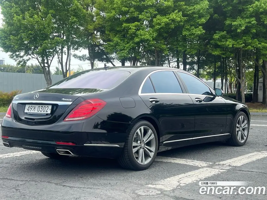 Mercedes-Benz S-Class 2015 4.7 автомат (гидро), фото 6 Mercedes-Benz S-Class 2015 4.7 автомат (гидро), фото 6