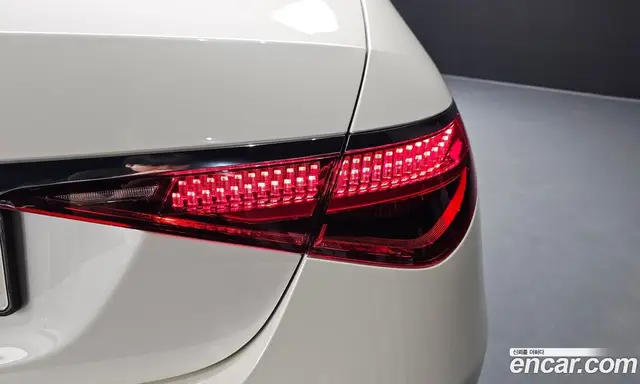 Mercedes-Benz S-Class 2021 2.9 автомат (гидро), миниатюра 9