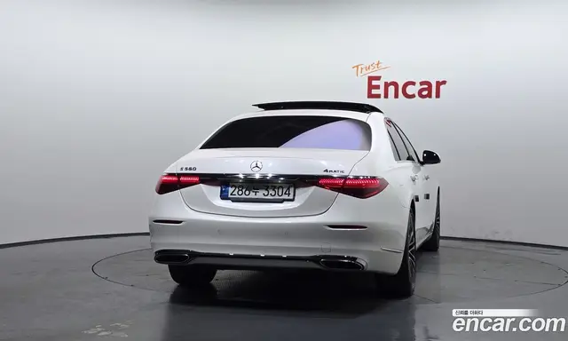 Mercedes-Benz S-Class 2021 4.0 автомат (гидро), миниатюра 3