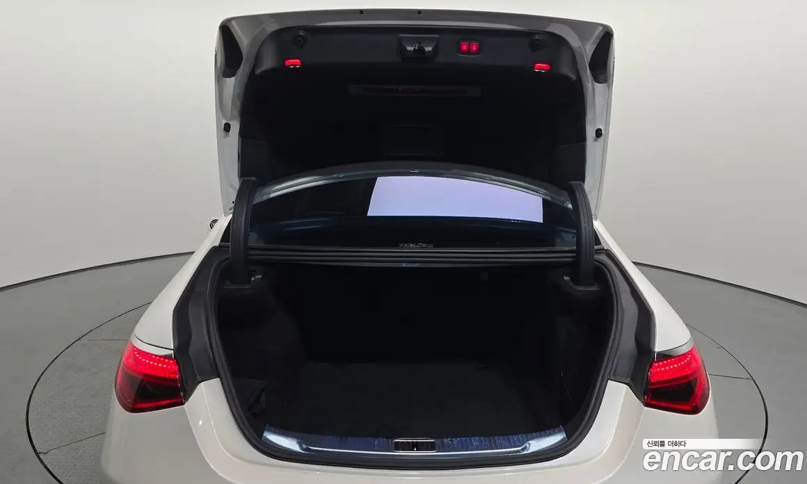 Mercedes-Benz S-Class 2021 4.0 автомат (гидро), фото 23