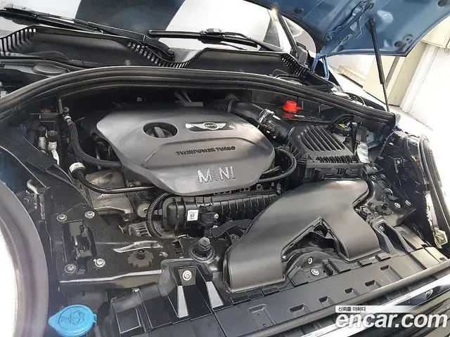 Mini Clubman 2017 1.5 автомат (гидро), миниатюра 6 Mini Clubman 2017 1.5 автомат (гидро), миниатюра 6
