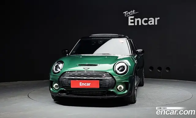 Mini Clubman 2022 2.0 автомат (гидро), миниатюра 3 Mini Clubman 2022 2.0 автомат (гидро), миниатюра 3