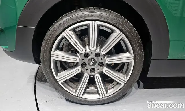 Mini Clubman 2022 2.0 автомат (гидро), миниатюра 5 Mini Clubman 2022 2.0 автомат (гидро), миниатюра 5