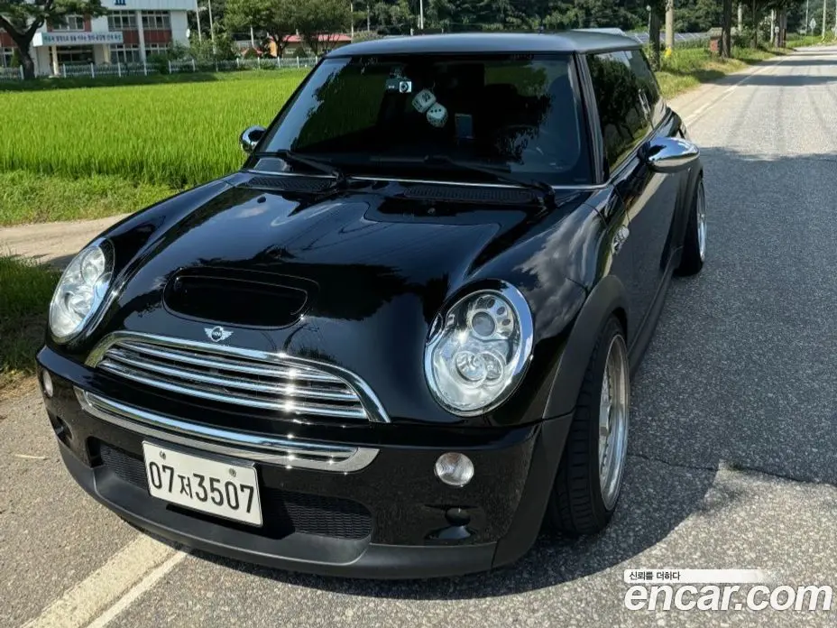Mini Cooper 2005 1.6 автомат (гидро), фото 18 Mini Cooper 2005 1.6 автомат (гидро), фото 18