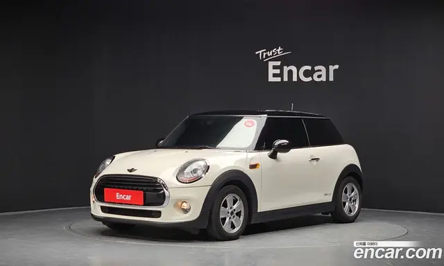 Mini Cooper 2015 1.5 автомат (гидро), миниатюра 1