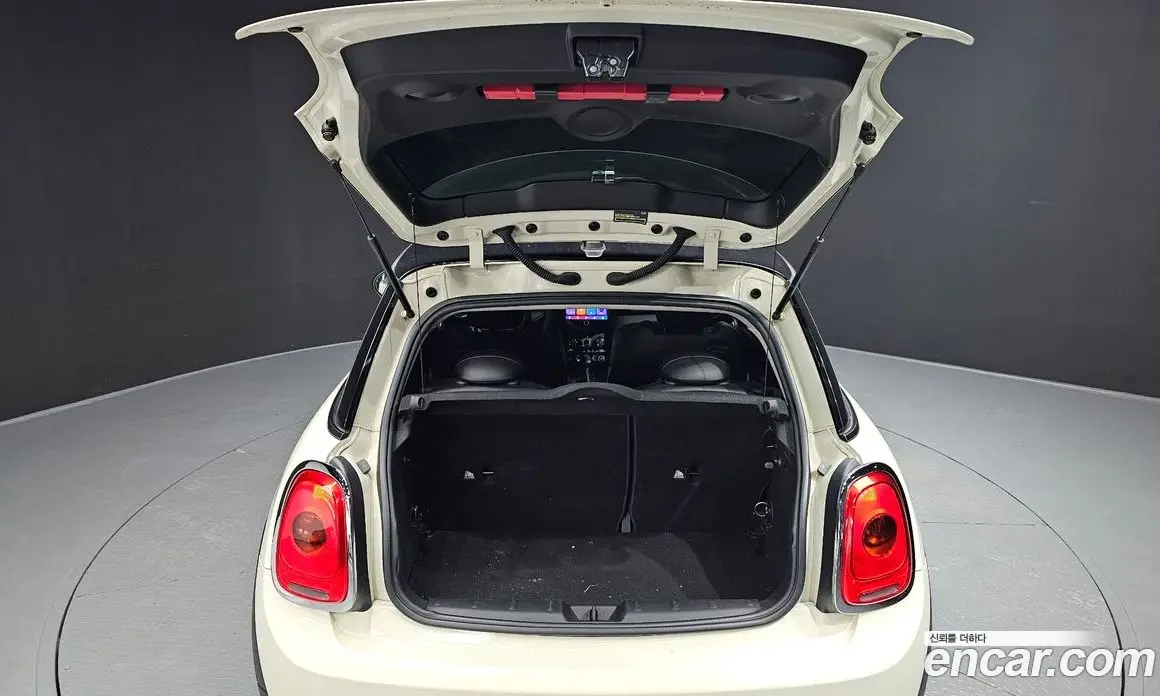 Mini Cooper 2015 1.5 автомат (гидро), фото 20