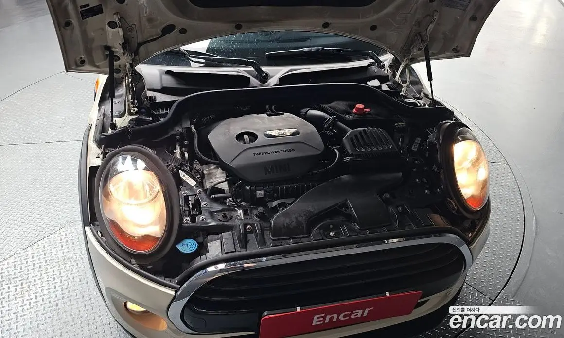 Mini Cooper 2015 1.5 автомат (гидро), фото 6