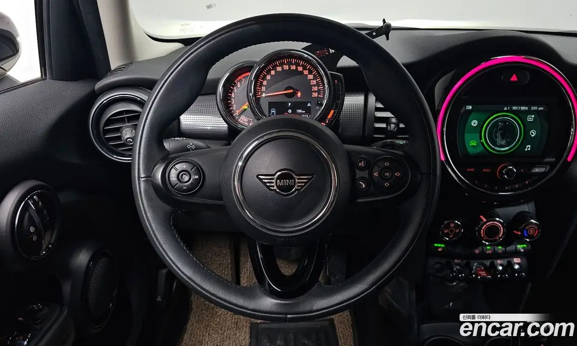 Mini Cooper 2020 1.5 автомат (гидро), фото 18