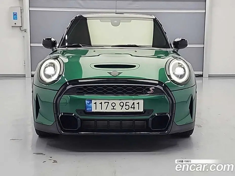 Mini Cooper 2021 2.0 автомат (гидро), фото 3 Mini Cooper 2021 2.0 автомат (гидро), фото 3