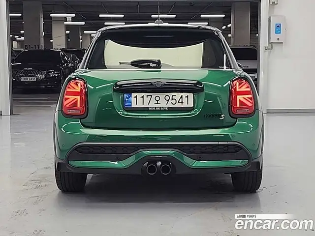 Mini Cooper 2021 2.0 автомат (гидро), миниатюра 4 Mini Cooper 2021 2.0 автомат (гидро), миниатюра 4