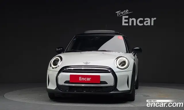 Mini Cooper 2023 1.5 автомат (гидро), миниатюра 3 Mini Cooper 2023 1.5 автомат (гидро), миниатюра 3