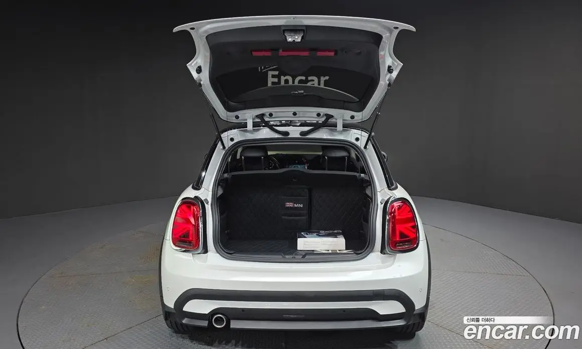 Mini Cooper 2023 1.5 автомат (гидро), фото 25 Mini Cooper 2023 1.5 автомат (гидро), фото 25