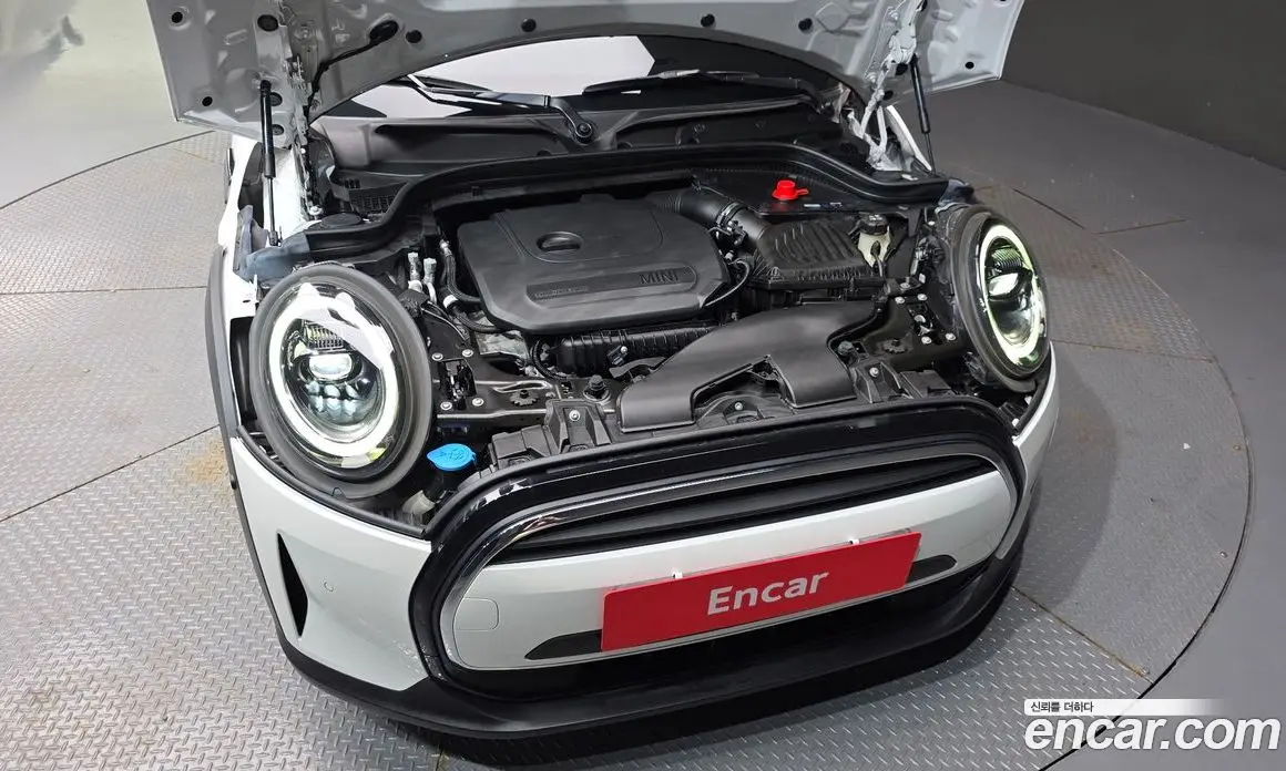 Mini Cooper 2023 1.5 автомат (гидро), фото 6 Mini Cooper 2023 1.5 автомат (гидро), фото 6