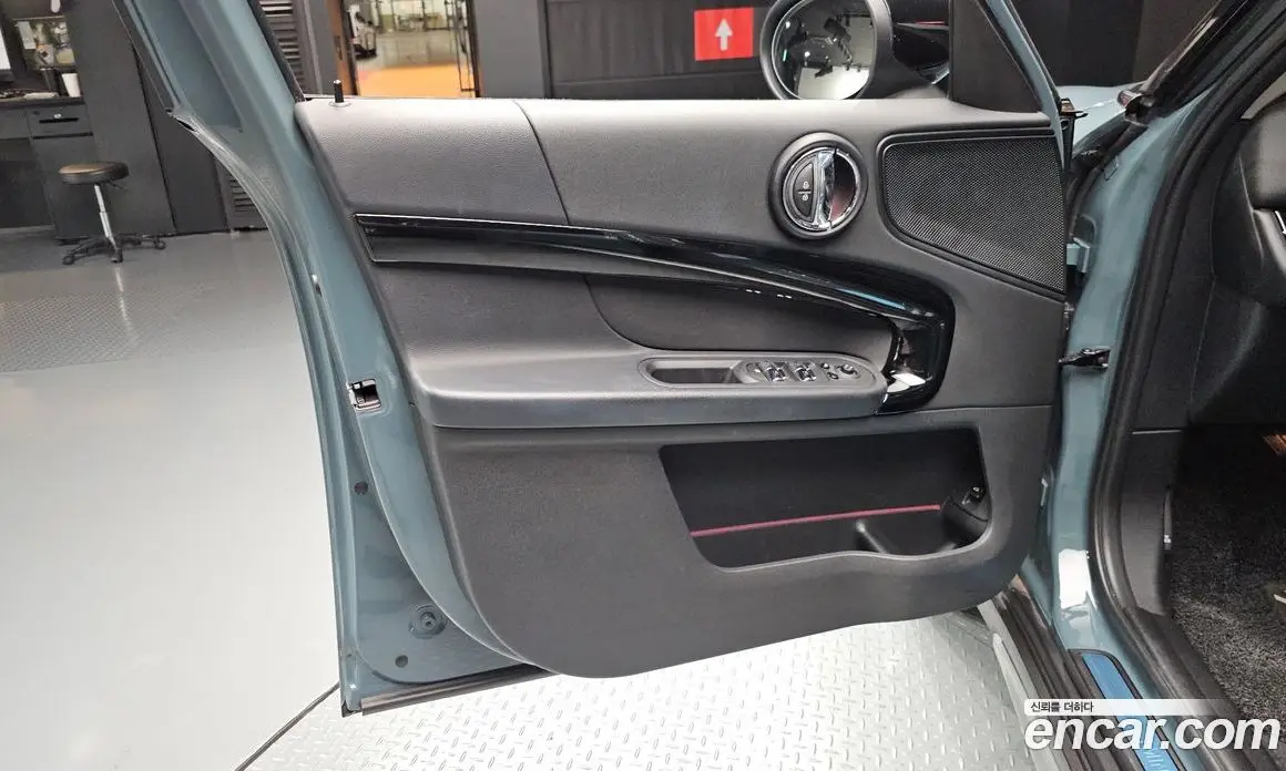 Mini Countryman 2021 2.0 автомат (гидро), фото 14 Mini Countryman 2021 2.0 автомат (гидро), фото 14