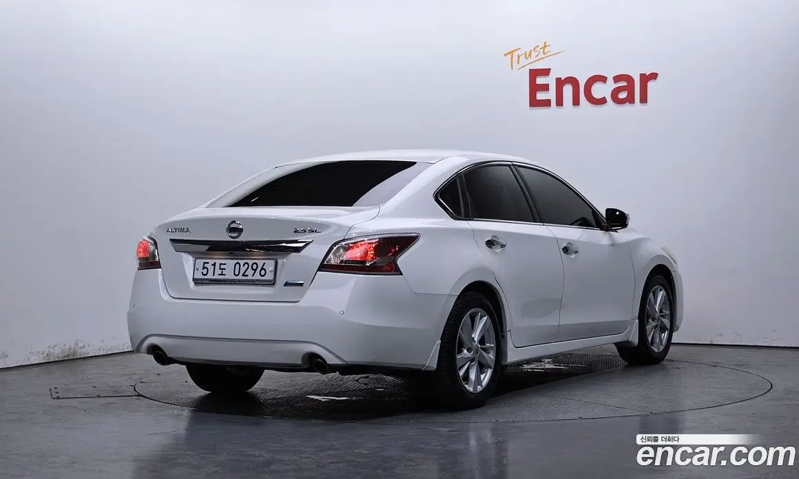 Nissan Altima 2016 2.5 автомат (гидро), фото 1 Nissan Altima 2016 2.5 автомат (гидро), фото 1