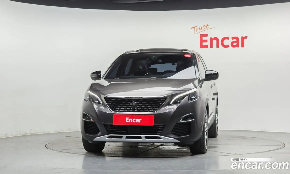 Peugeot 3008 2018 1.6 автомат (гидро), фото 3