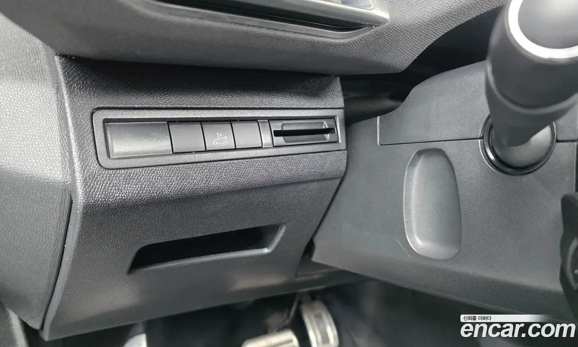 Peugeot 3008 2018 1.6 автомат (гидро), фото 31