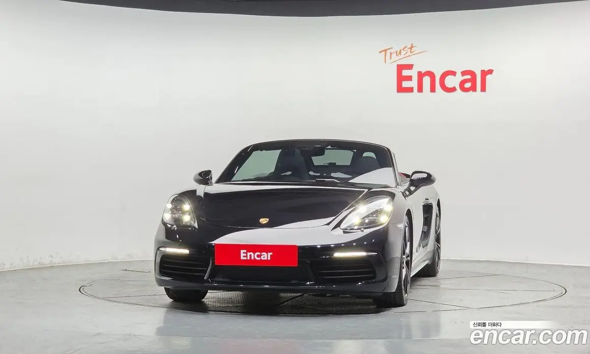 Porsche 718 2019 2.0 автомат (гидро), фото 3 Porsche 718 2019 2.0 автомат (гидро), фото 3