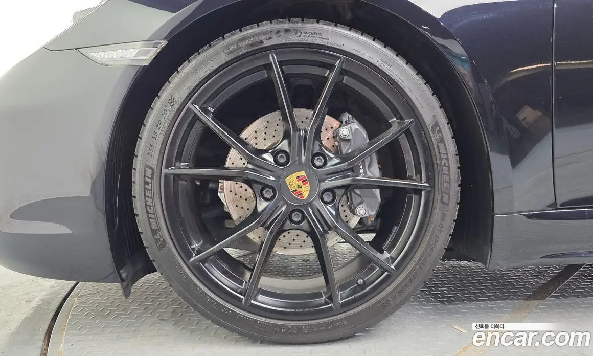 Porsche 718 2019 2.0 автомат (гидро), фото 5 Porsche 718 2019 2.0 автомат (гидро), фото 5